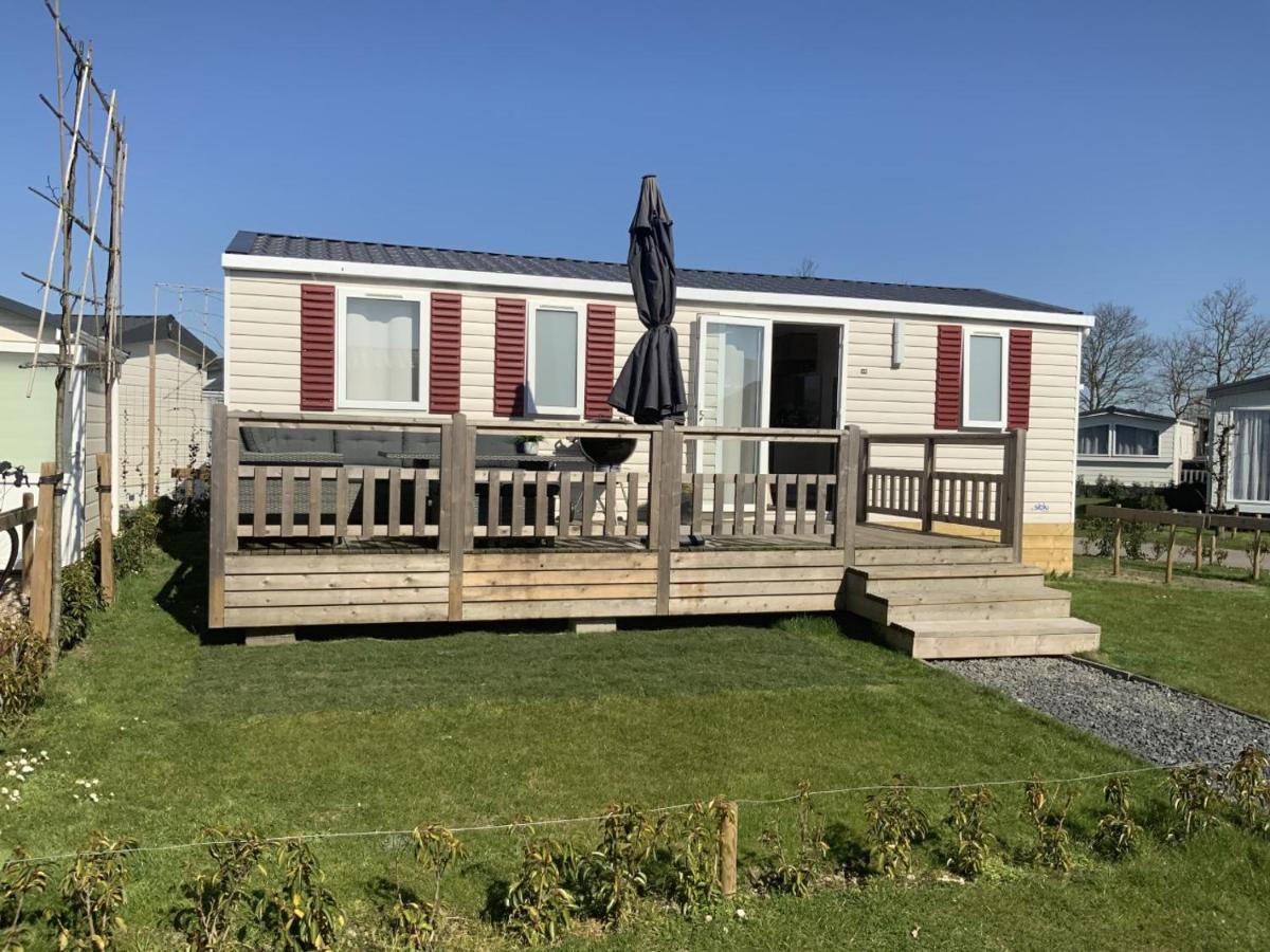 Отель Chalet Zonnig Zeeland Оосткапелл Экстерьер фото